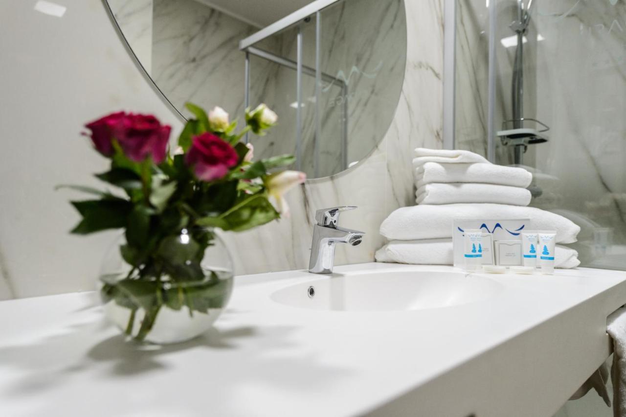 Mirage Medspa Hotel Eforie Nord Buitenkant foto